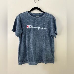 Blue champion T-shirt medium